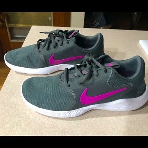 Nike Women’s Flex Experience 9 Running Shoe CD0228-002